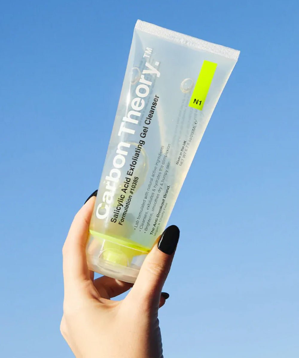 Carbon Theory - Salicylic Acid Exfoliating & Brightening Gel Cleanser - Secret Skin