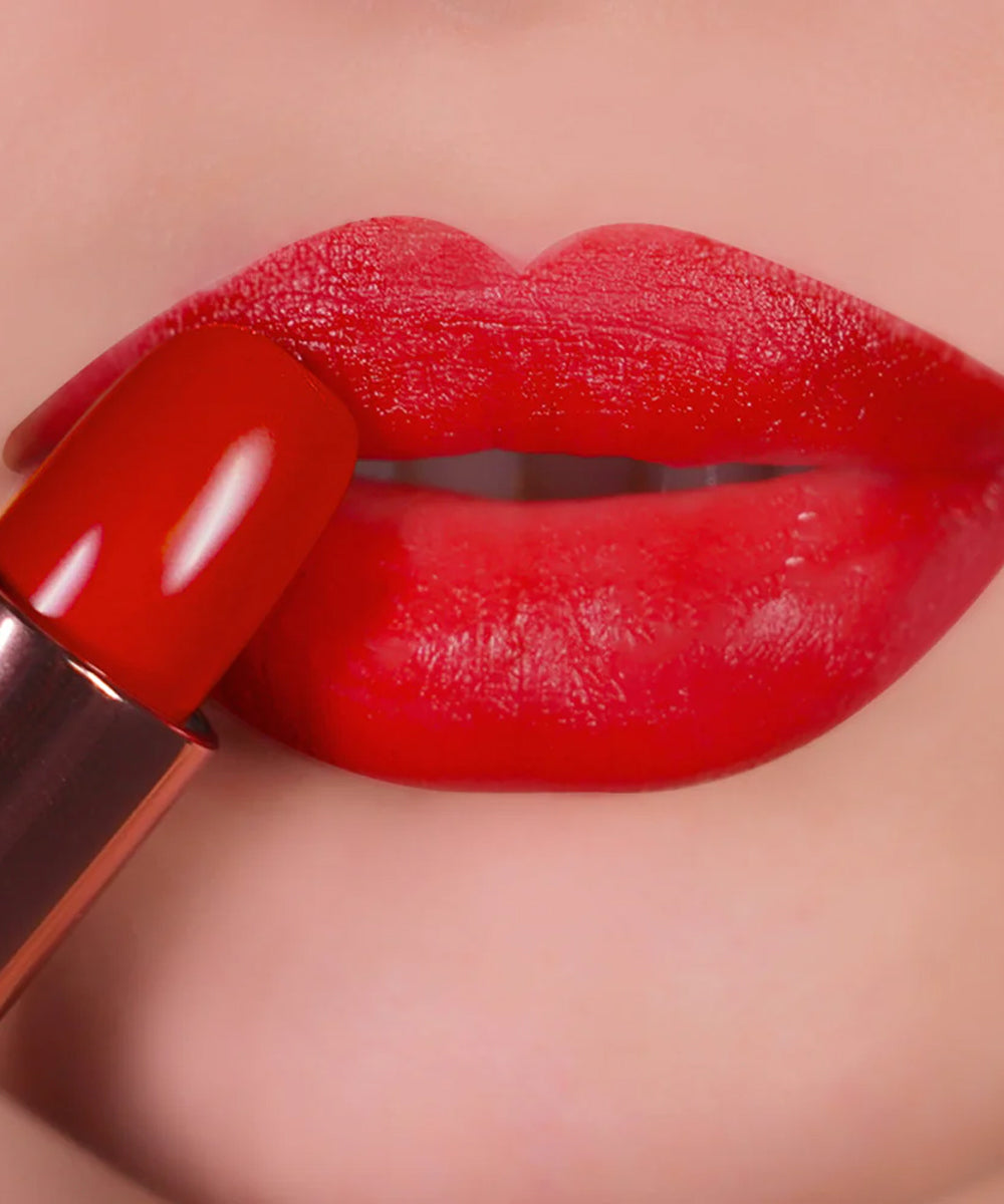 Skin Story - Anti-Aging Scarlet Lipstick