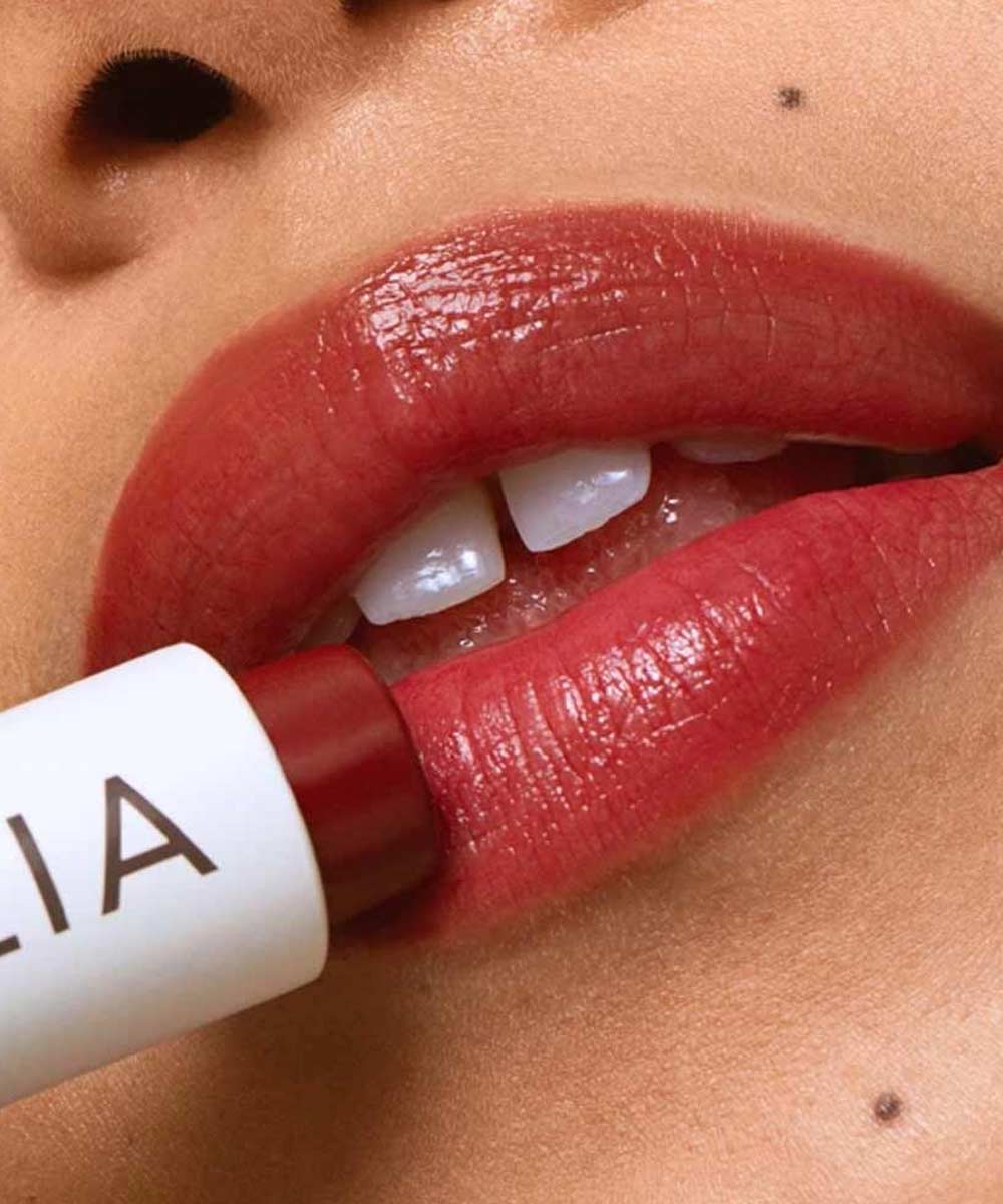 Ilia - Award-Winning Balmy Tint Hydrating Lip Balm with Salicornica, Rosehip Oil & Shea Butter - Secret Skin