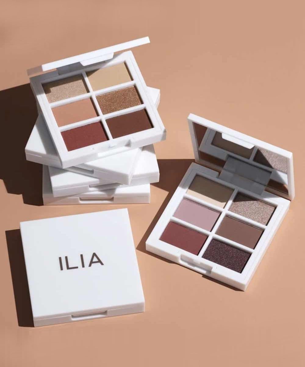 Ilia - Award-Winning Necessary Eyeshadow Palette with Jojoba Oil & Honeysuckle Flower Extract - Secret Skin