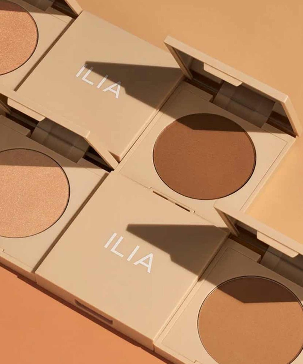 Ilia - Seamlessly Blendable Nightlight Bronzing Powder with Jojoba Oil & Matte Micca - Secret Skin