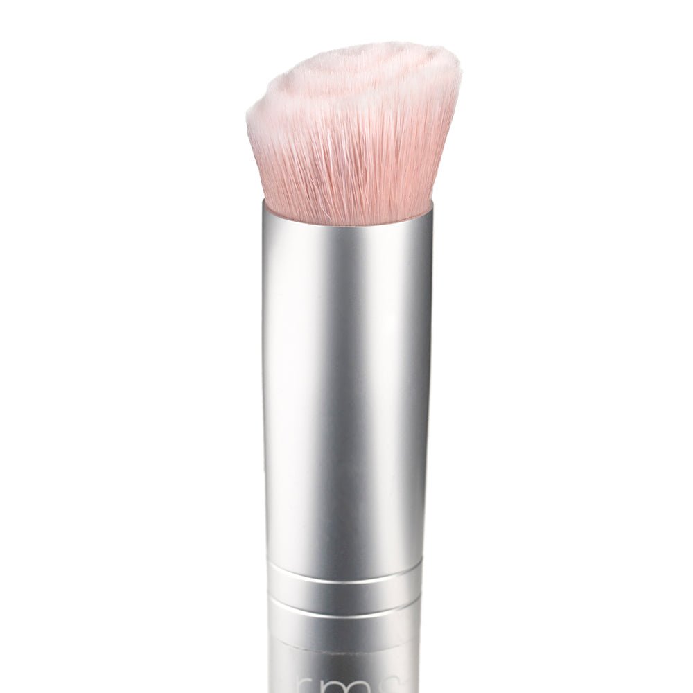 RMS Beauty - Skin2Skin Foundation Brush to Blend Product Onto Skin for a Airbrushed Finish - Secret Skin